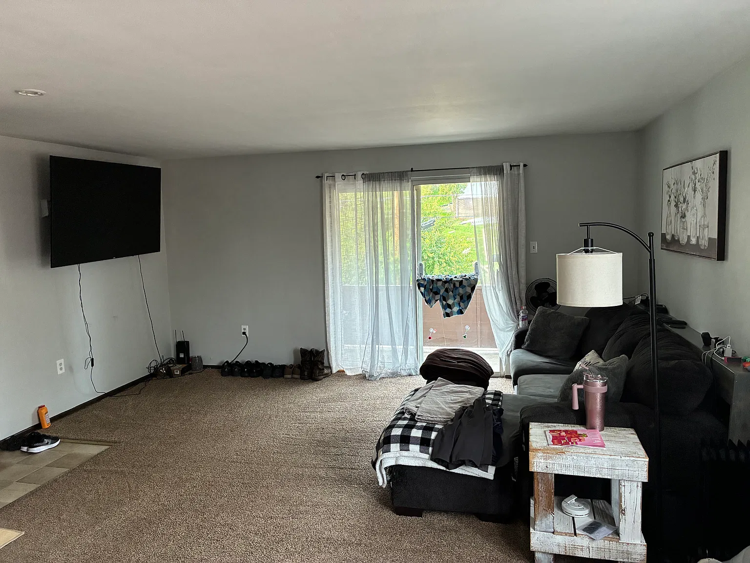 2 bed, 1050 sqft, $950 — Photo 4