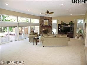 5th image of 7330 Hillside Ln