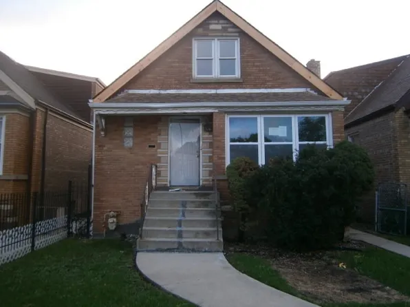7149 S Kedzie Ave, Chicago, IL 60629