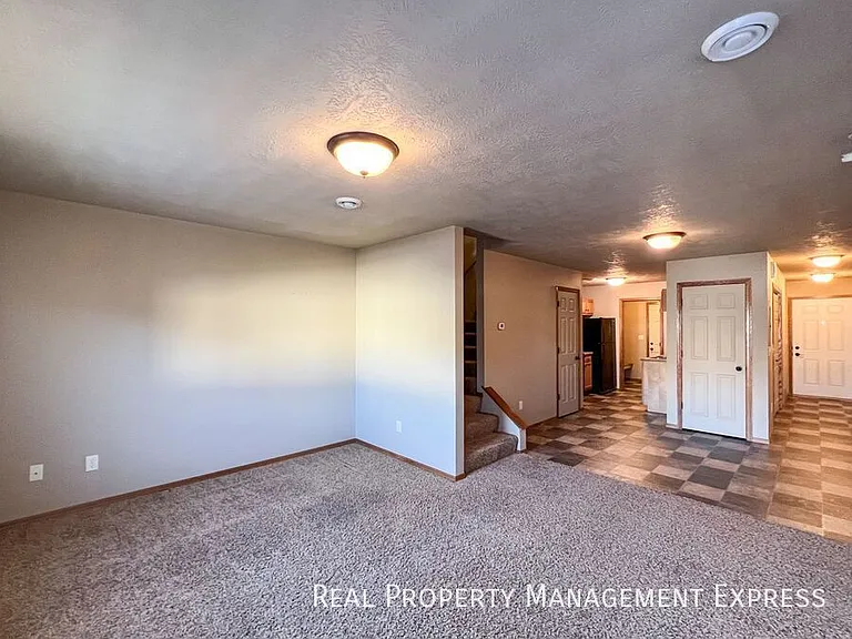 3604 W 93rd St #3 — Photo 5