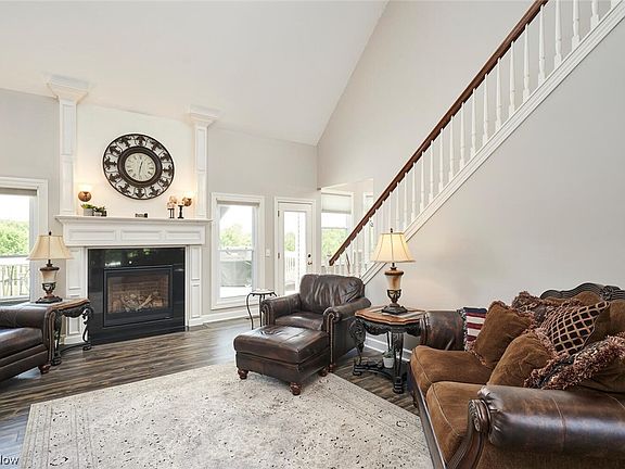 5th image of 4087 Fairway Dr