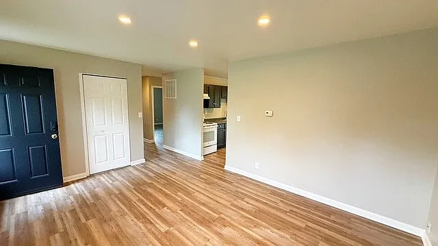 9519 Conried Dr — Photo 3