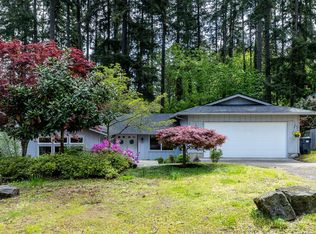 3195 Agate St, Eugene, OR 97405