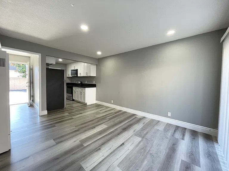 12128 Imperial Hwy #6 — Photo 4