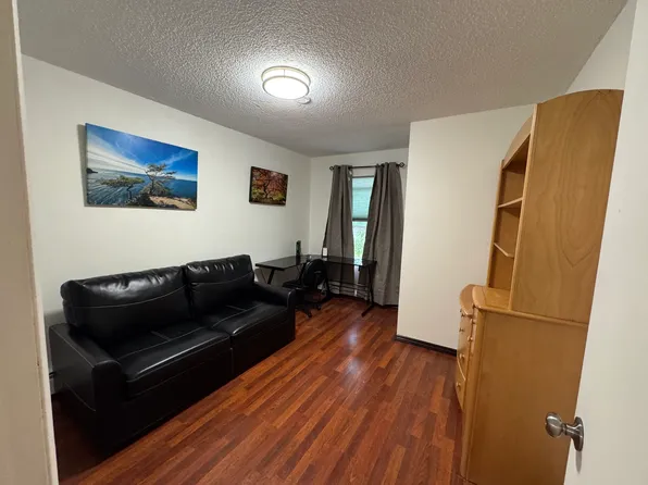 7020 Cranberry St #1, Anchorage, AK 99502