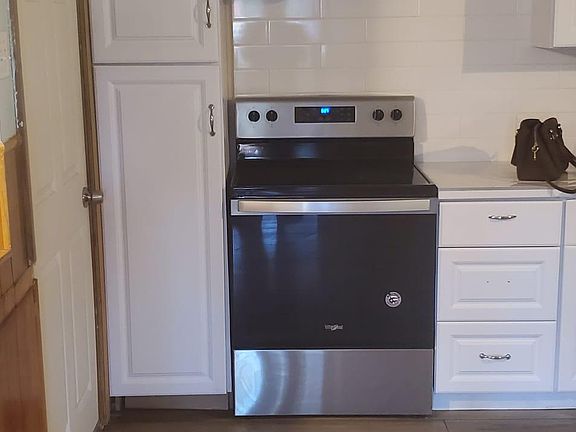 3rd image of 4435 Diamondhead Dr