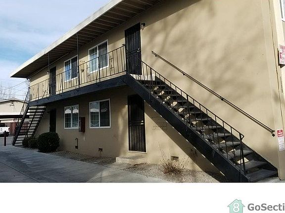 2nd image of 1119 Roewill Dr APT 3