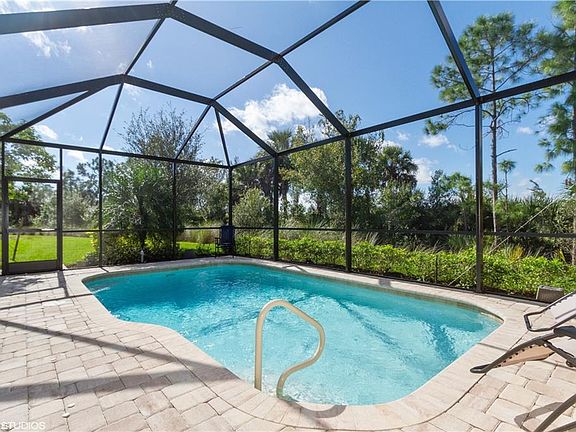 4th image of 7109 Live Oak Dr