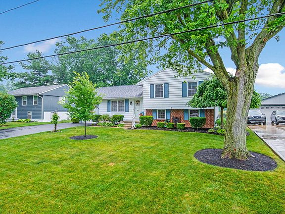 5th image of 2625 Mercer Dr