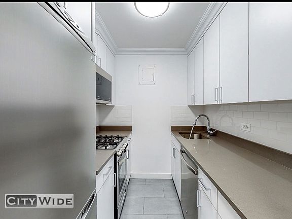 3rd image of 96 5th Ave APT 5E