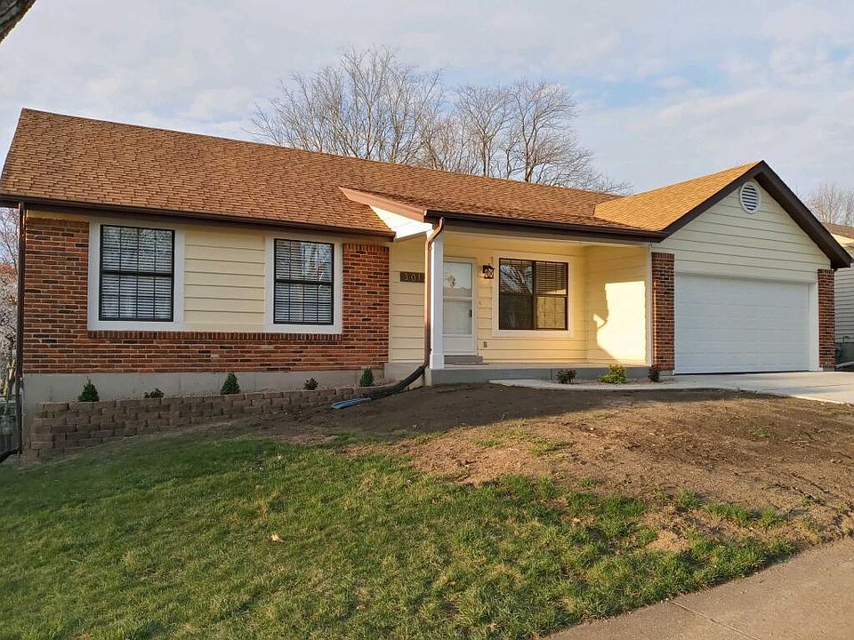 1st image of 3012 Armona Dr