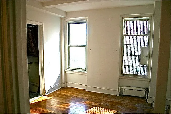 Rented by Performing Assets Corp | media 22