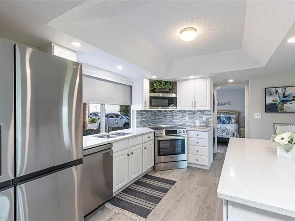 296 Winners CIR #3, NAPLES, FL 34112