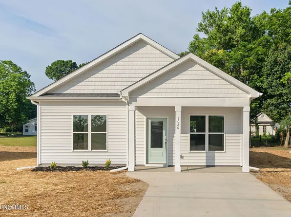 1020 E Harnett Street, Dunn, NC 28334