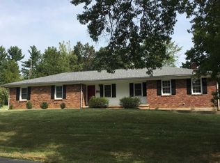 298 Leawood Dr, Frankfort, KY 40601