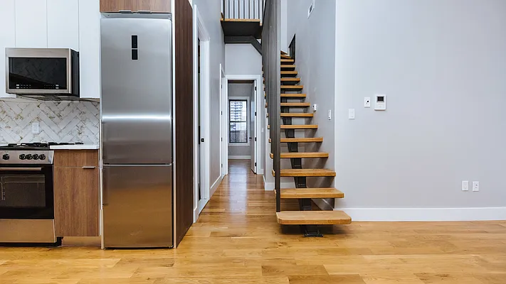 Rented by Nooklyn NYC LLC | media 4