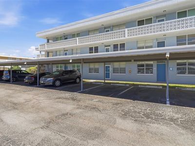 4895 Bay St NE APT 110, Saint Petersburg, FL, 33703