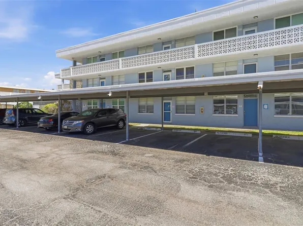 4895 Bay St NE APT 110, Saint Petersburg, FL 33703