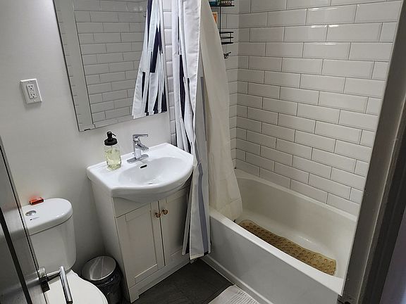 5th image of 1255 Birchmount Rd #408