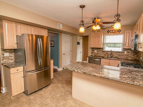 3rd image of 71 Dolphin Cir E