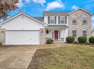 6006 Cardinal Creek Dr, Saint Louis, MO 63129