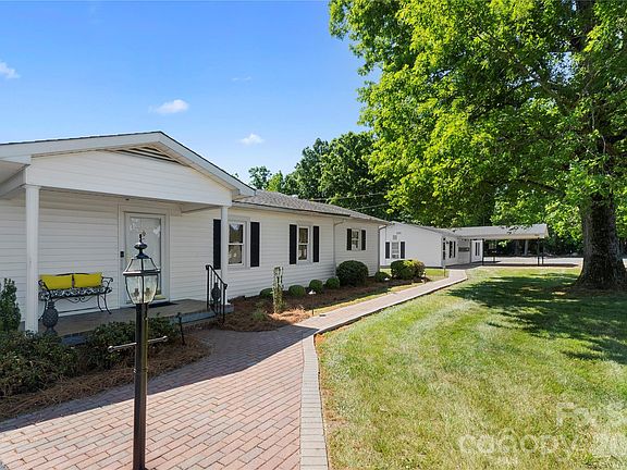 2nd image of 1687 Sexton Rd #5