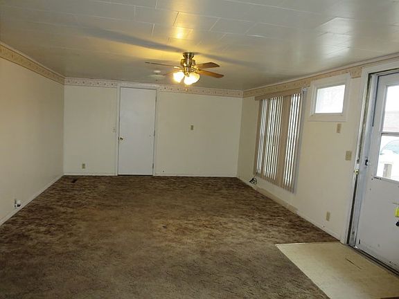 2nd image of 800 W Burton St