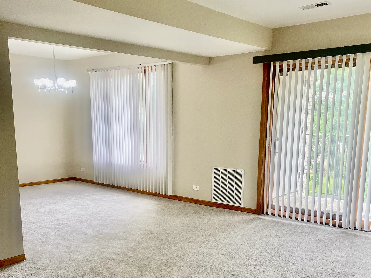 3 bed, 1500 sqft, $2,450 — Photo 4