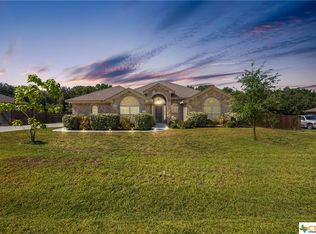 995 Ridgeoak Dr, Belton, TX 76513