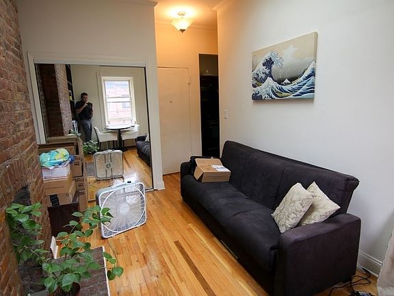 4th image of 54 W 84th St APT 4F