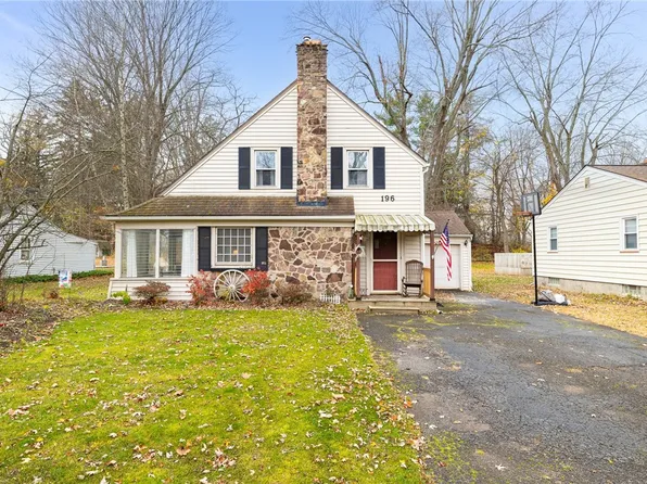 196 Rowley Dr, Rochester, NY 14624