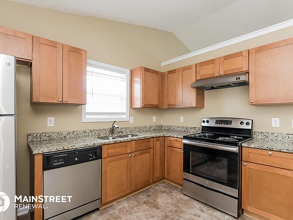 5th image of 1007 Woodwind Dr