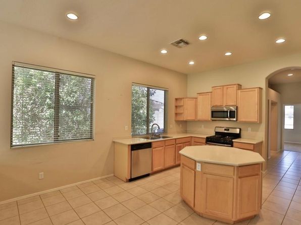 1415 W Remington Dr