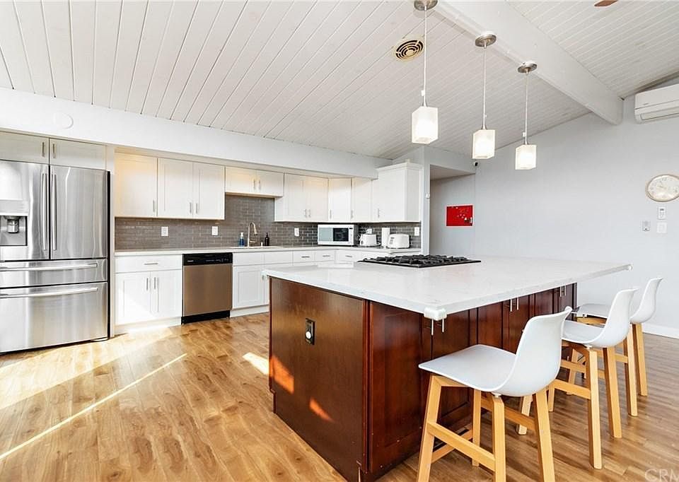 1st image of 8678 Los Altos Dr