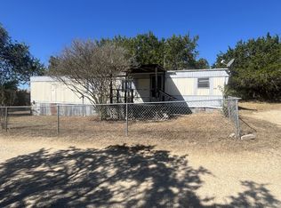 222 Six Pines Rd, San Marcos, TX 78666