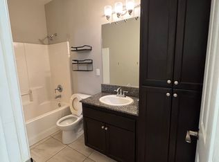 546 Cheshire Ct, Los Banos, CA 93635