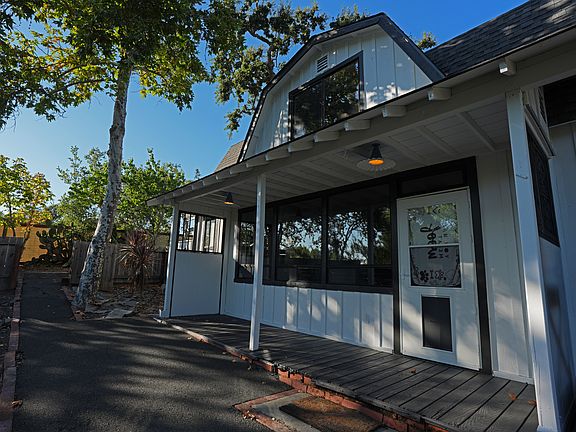 4th image of 5644 Sonoma Hwy #B
