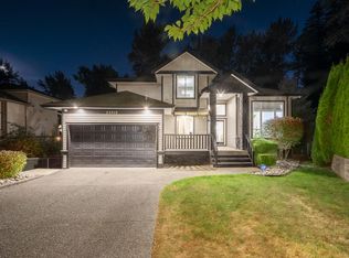 23710 110th Ave, Maple Ridge, BC V2W1Z8