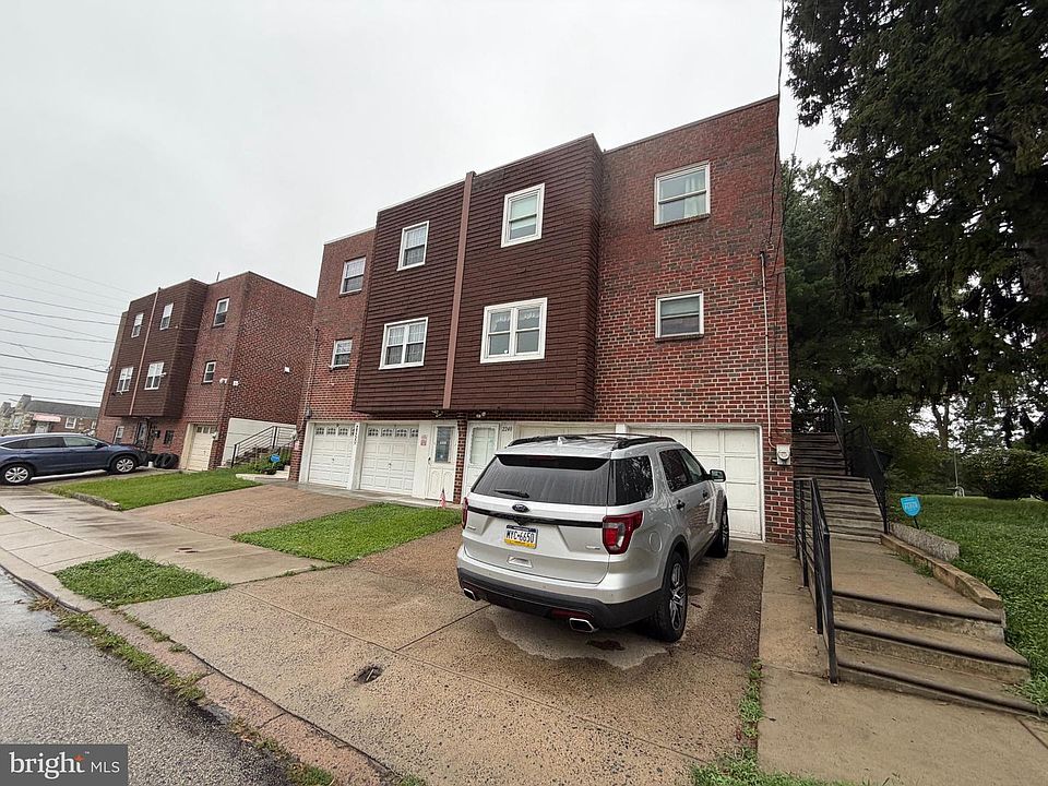 1st image of 2248 Faunce St