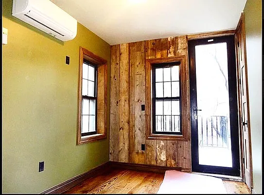 Rented by Premier Metro Realty Corp | media 1