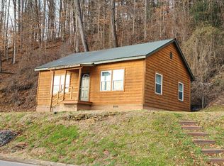710 Connahetta St, Murphy, NC 28906