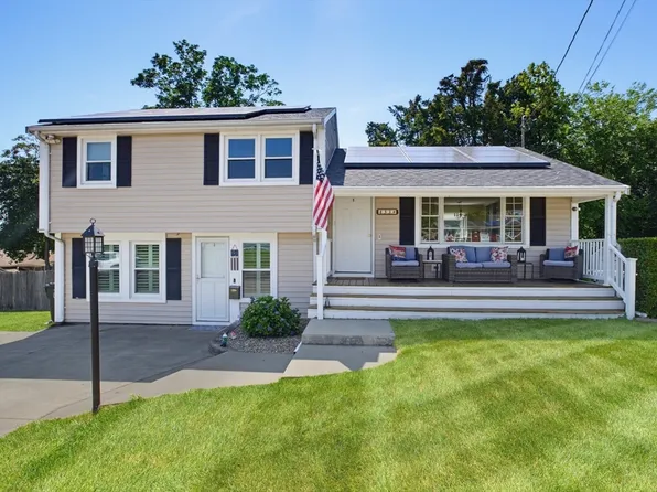 433 Pearse Rd, Swansea, MA 02777