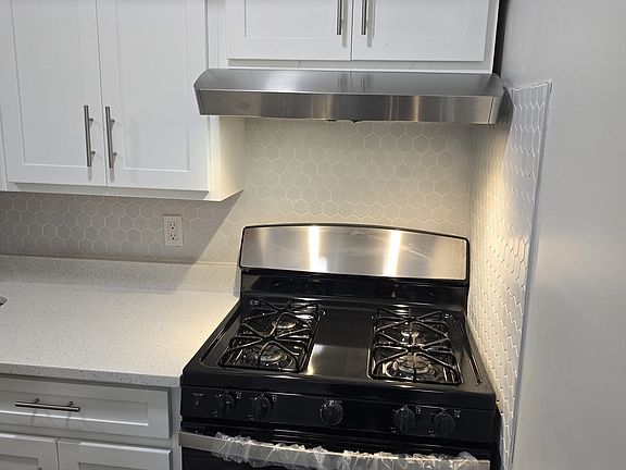 5th image of 7 Allison Ave #1