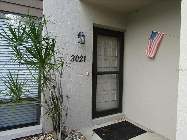 3021 Taywood Mdws #11 — Photo 2
