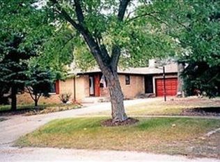 638 Almond St NW, Demotte, IN 46310