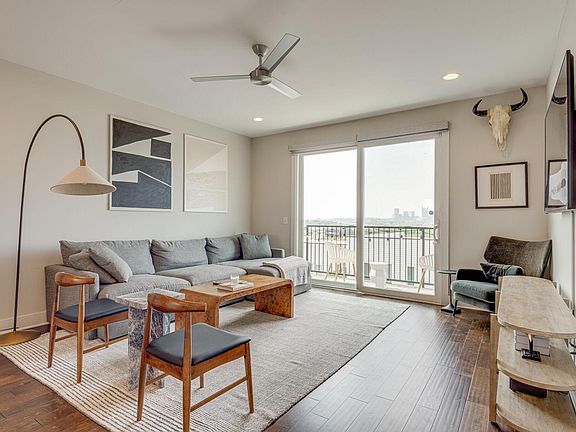 4th image of 72 Fern Ave #72