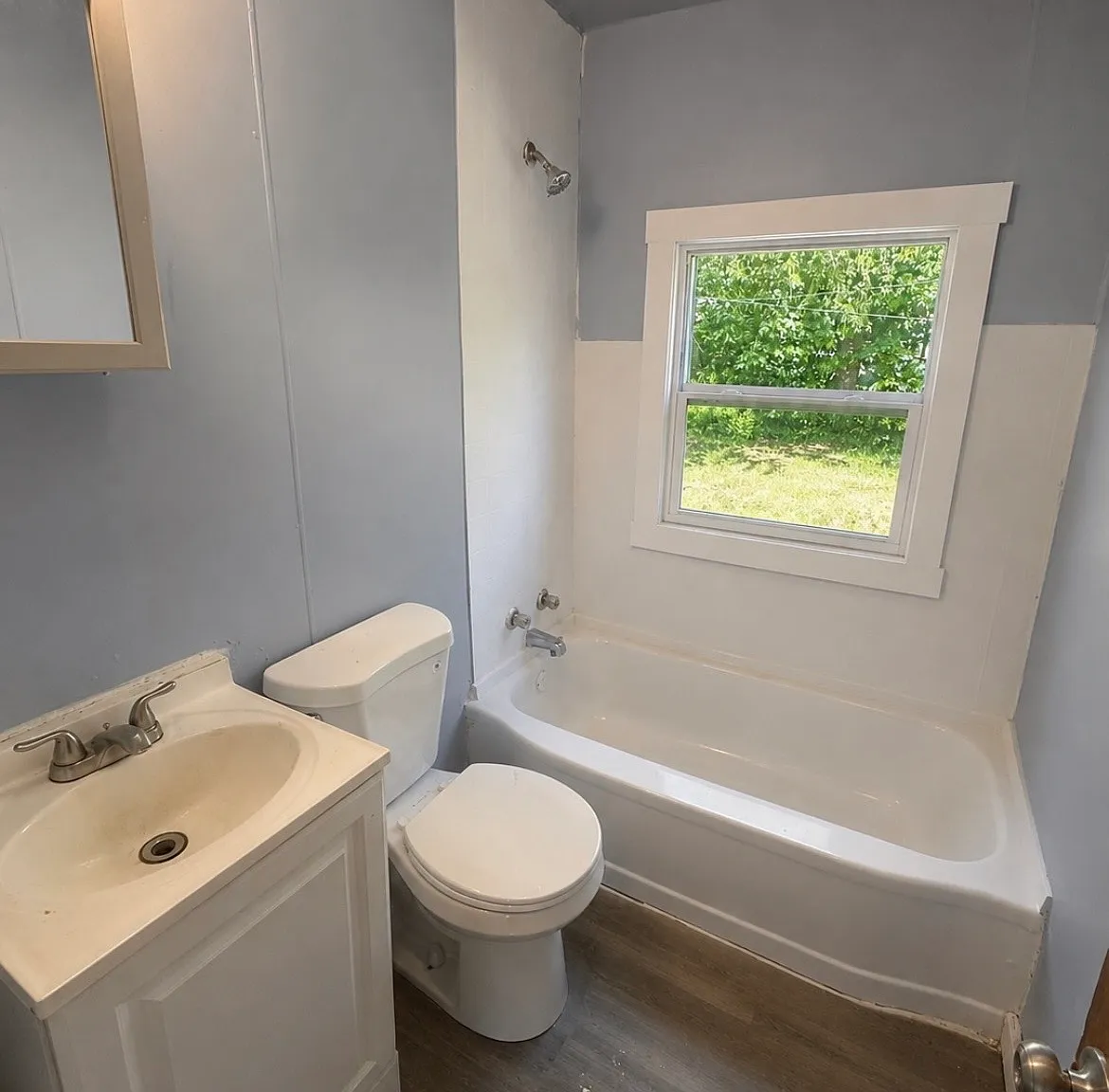 4 bed, 1092 sqft, $1,750 — Photo 1