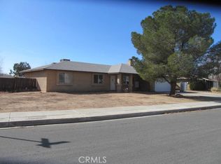 22993 Eyota Rd, Apple Valley, CA 92308