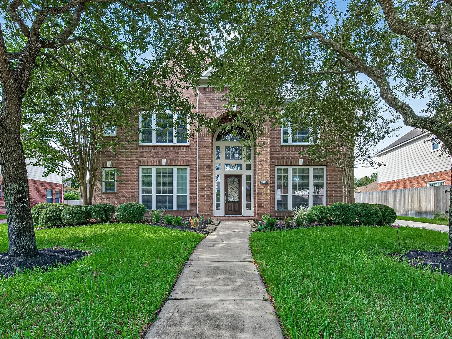 4 bed, 3.5 bath, 3350 sqft, $3,590 — Photo 1