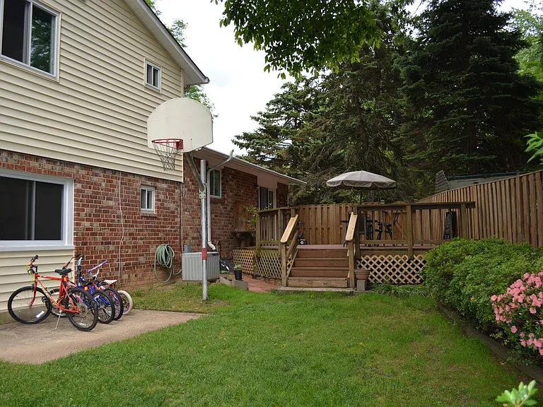 9701 Commonwealth Blvd — Photo 18